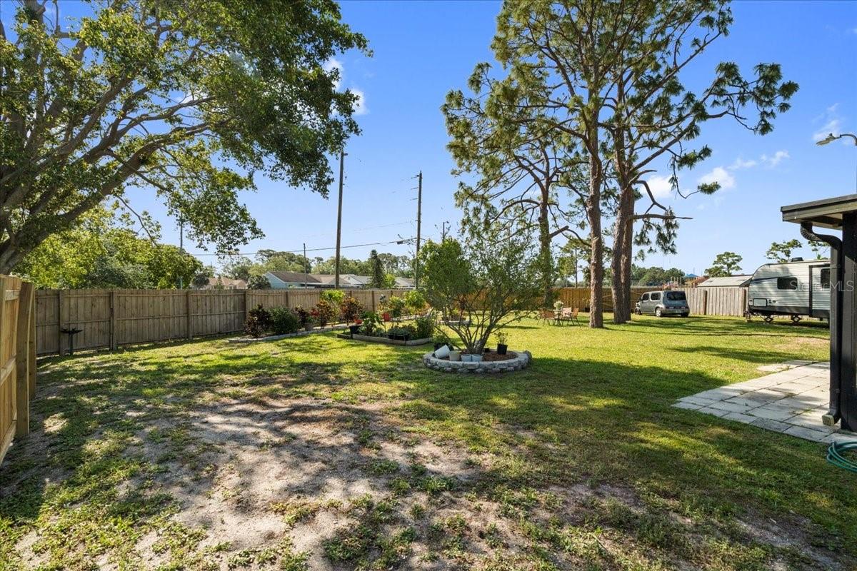 11803 70TH ST, LARGO, FL, 33773