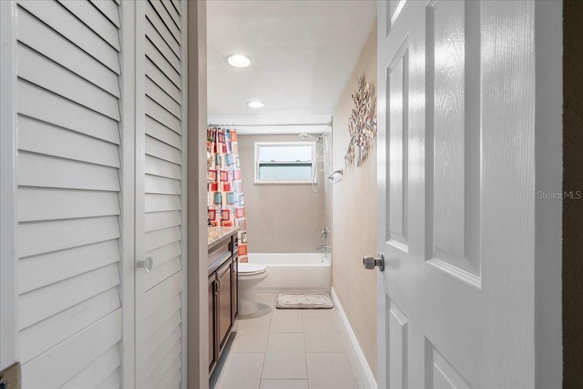 11803 70TH ST, LARGO, FL, 33773