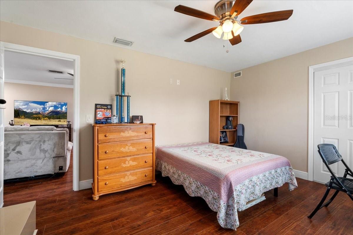 11803 70TH ST, LARGO, FL, 33773