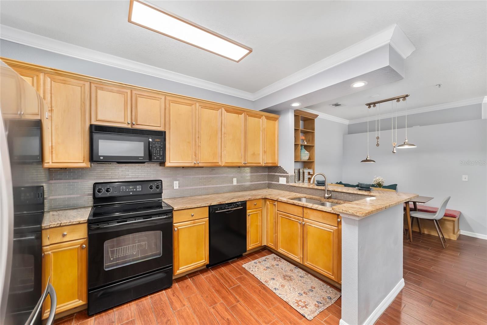 1142 SW 9TH RD #402, GAINESVILLE, FL, 32601