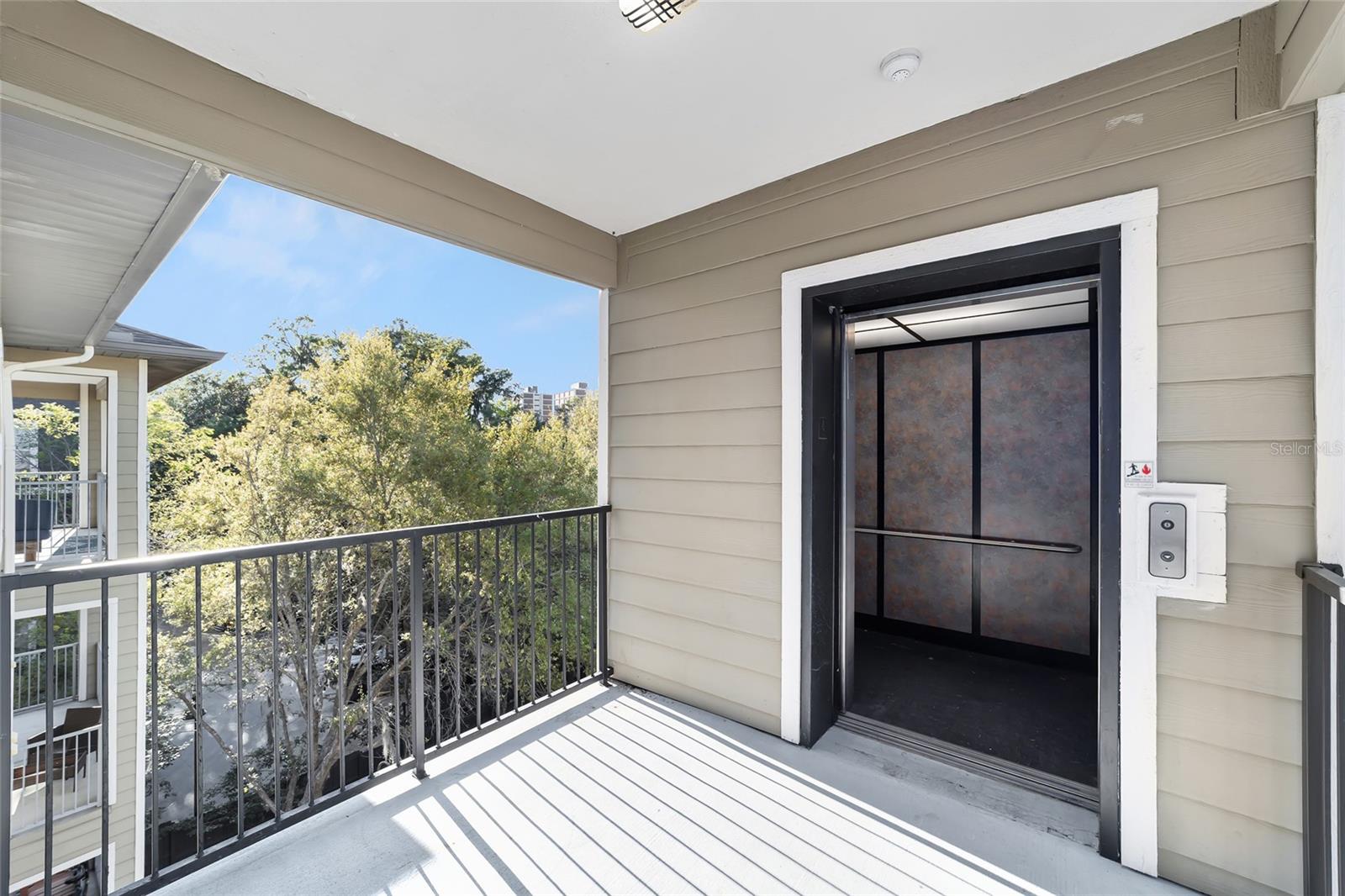 1142 SW 9TH RD #402, GAINESVILLE, FL, 32601