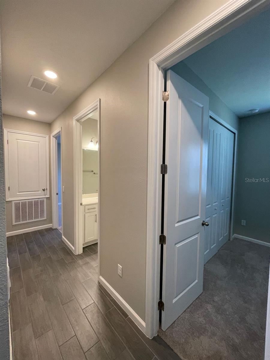 824 BLUE CREEK DR, HAINES CITY, FL, 33844