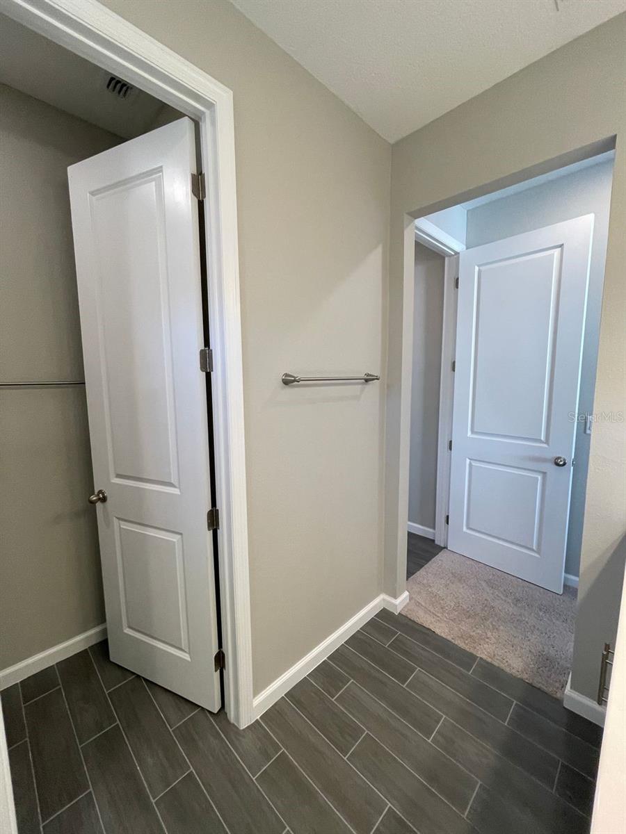 824 BLUE CREEK DR, HAINES CITY, FL, 33844