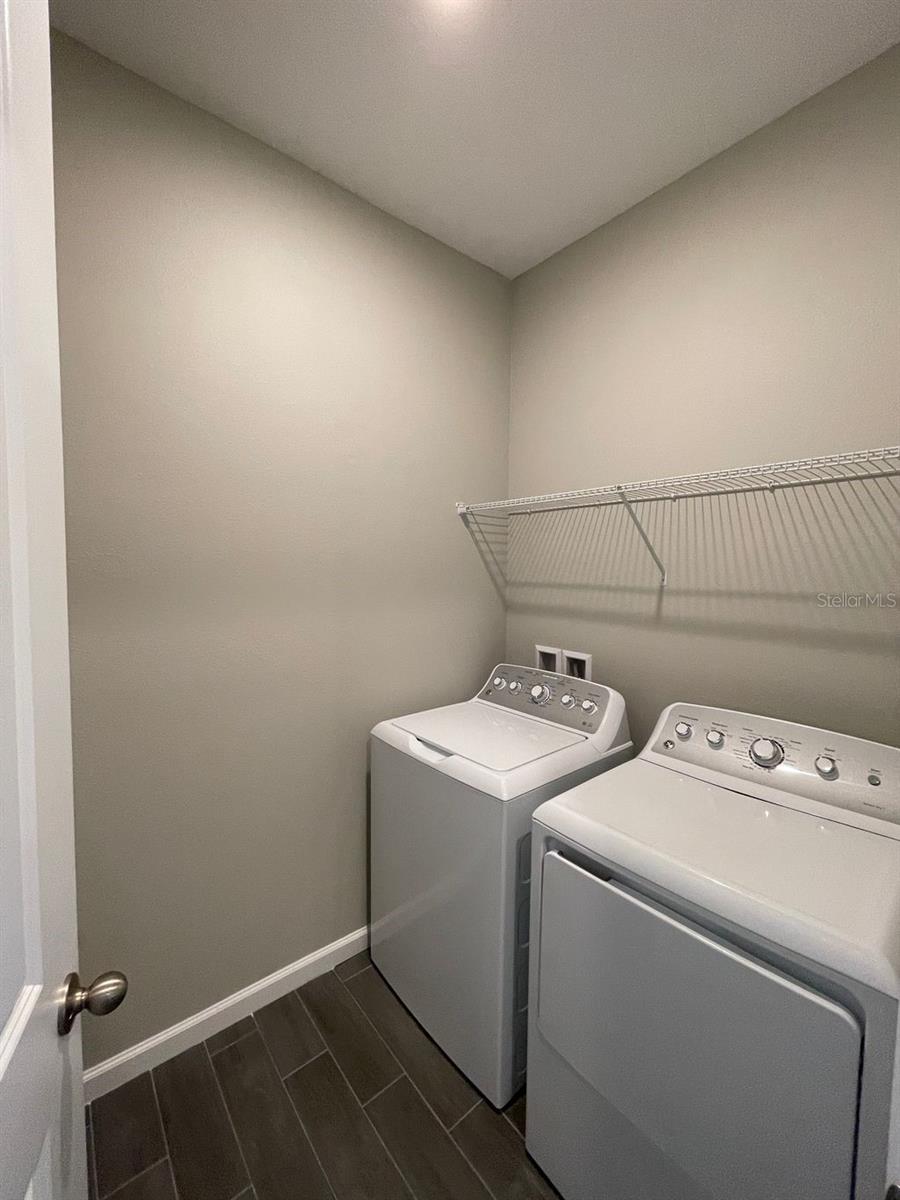 824 BLUE CREEK DR, HAINES CITY, FL, 33844