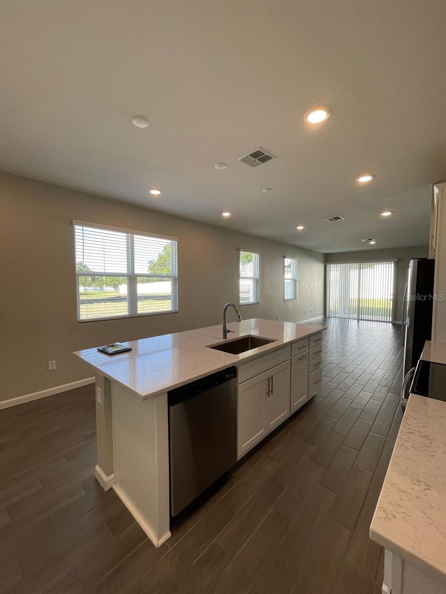 824 BLUE CREEK DR, HAINES CITY, FL, 33844