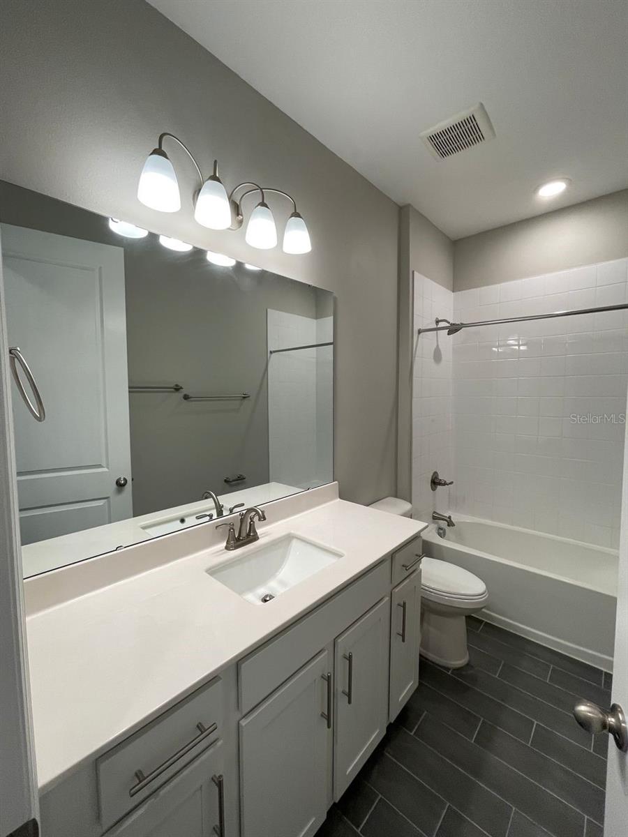 824 BLUE CREEK DR, HAINES CITY, FL, 33844