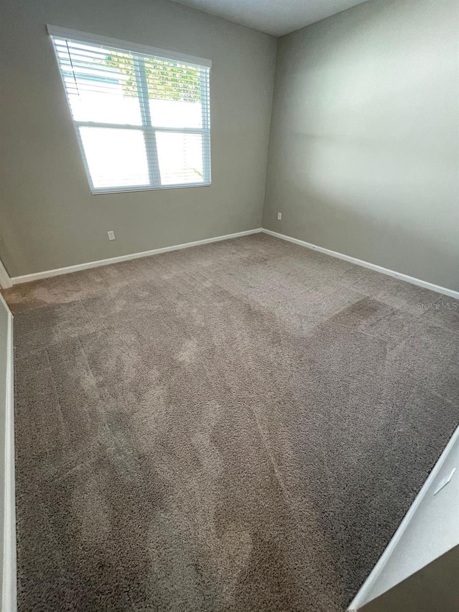 824 BLUE CREEK DR, HAINES CITY, FL, 33844