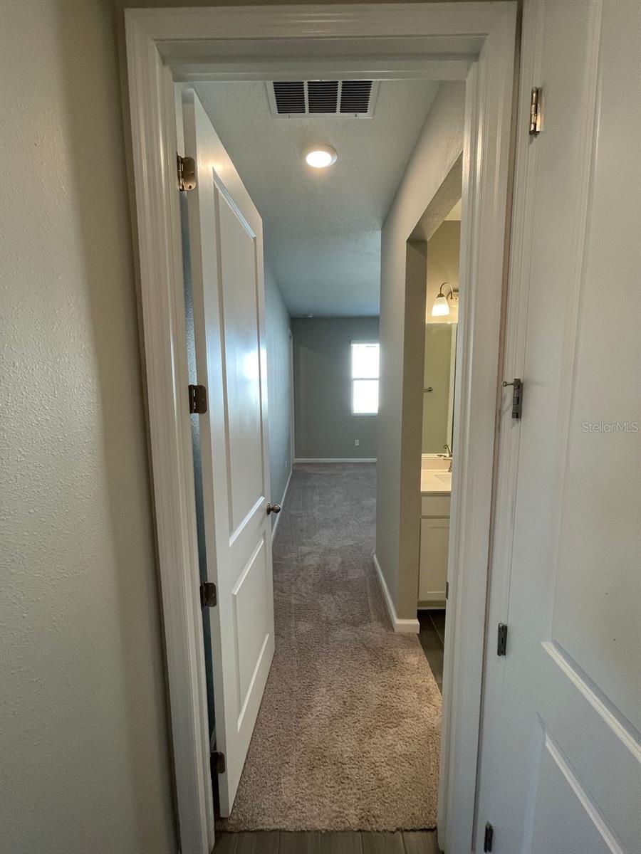 824 BLUE CREEK DR, HAINES CITY, FL, 33844