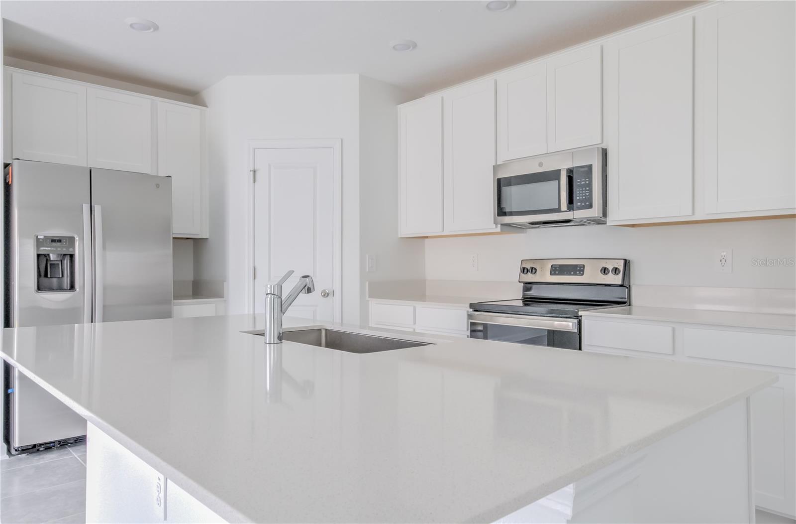 1509 CUMBERLAND AVE, DAVENPORT, FL, 33837