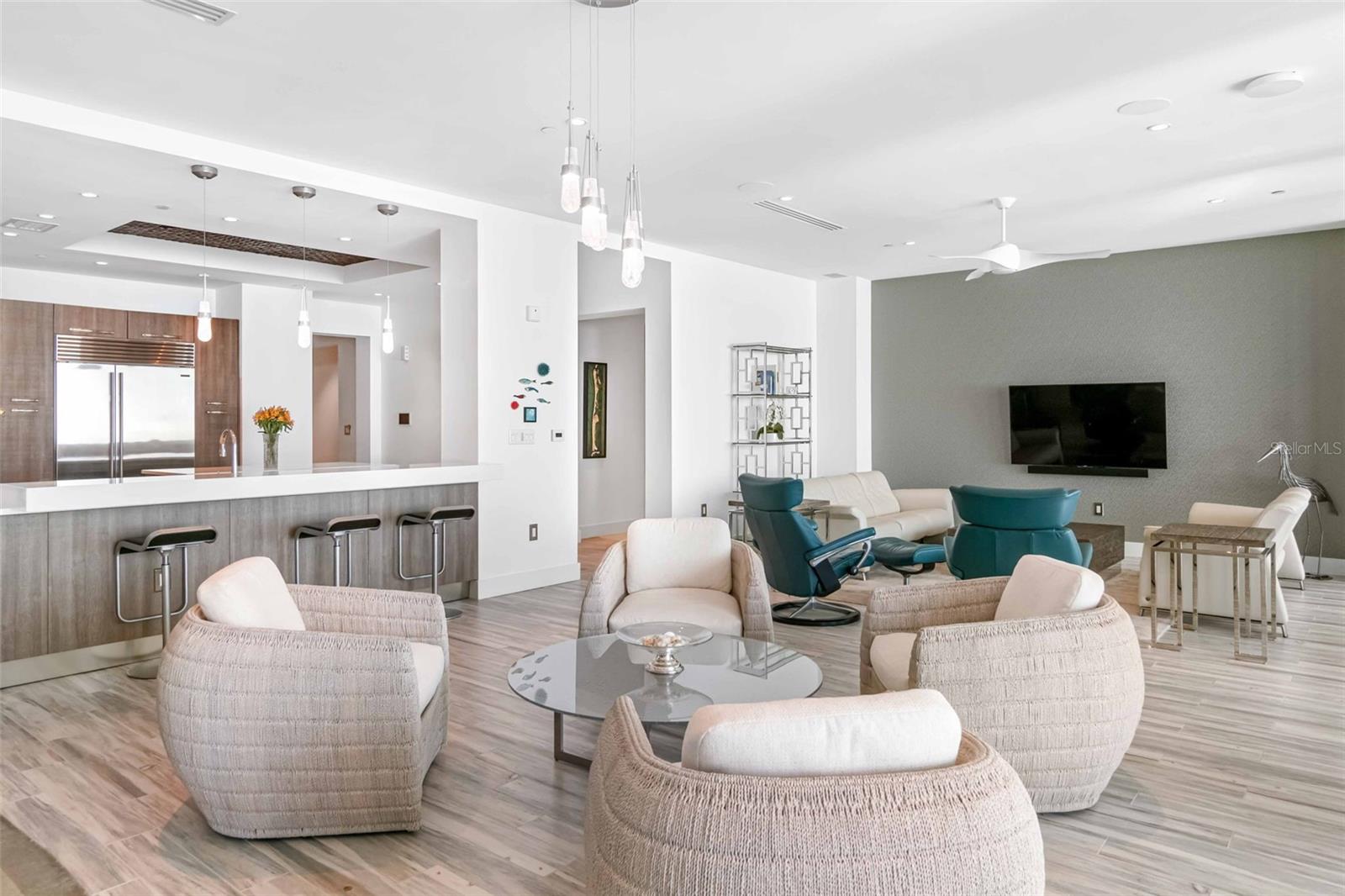 A4645607 Property Photo