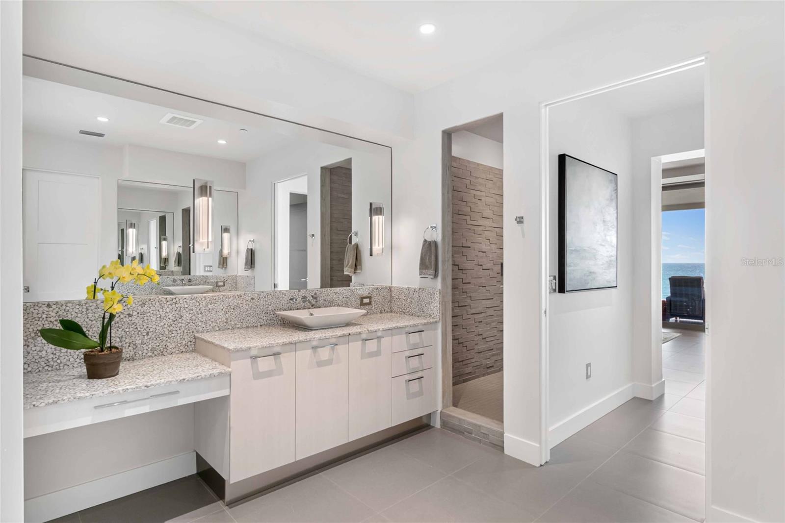 A4645607 Property Photo