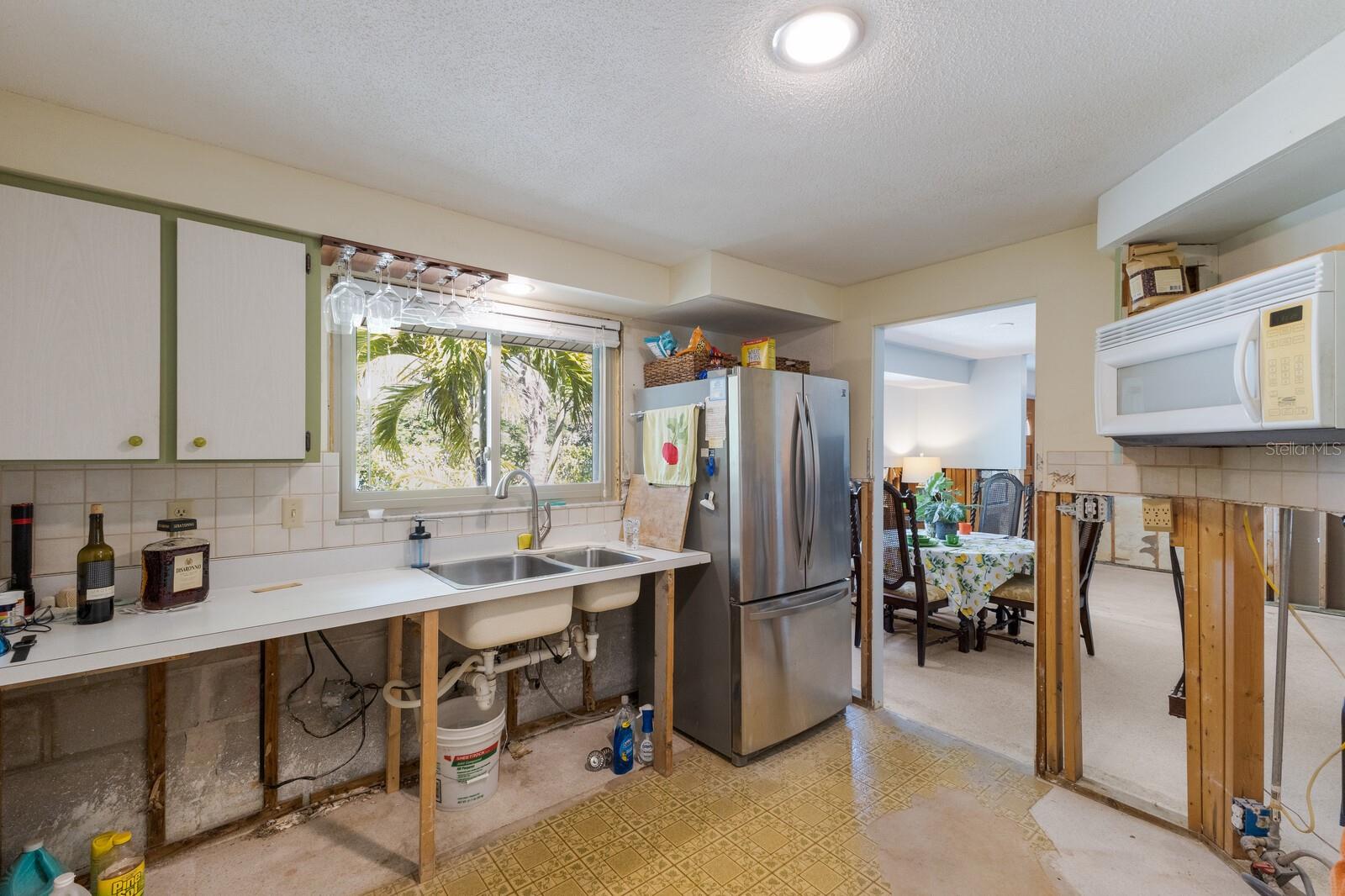 401 73RD ST, HOLMES BEACH, FL, 34217