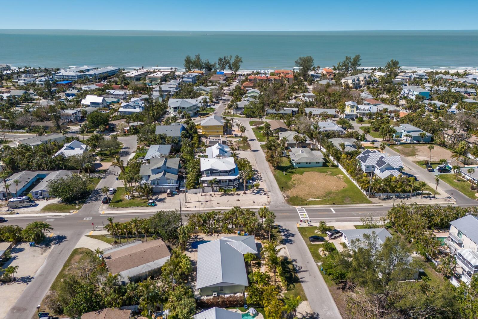 401 73RD ST, HOLMES BEACH, FL, 34217