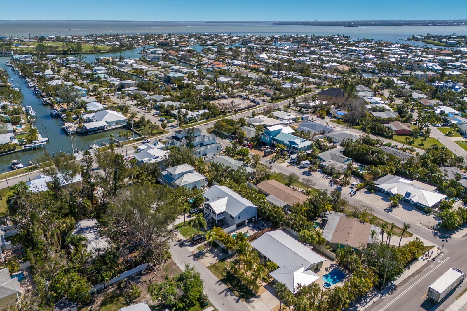 401 73RD ST, HOLMES BEACH, FL, 34217