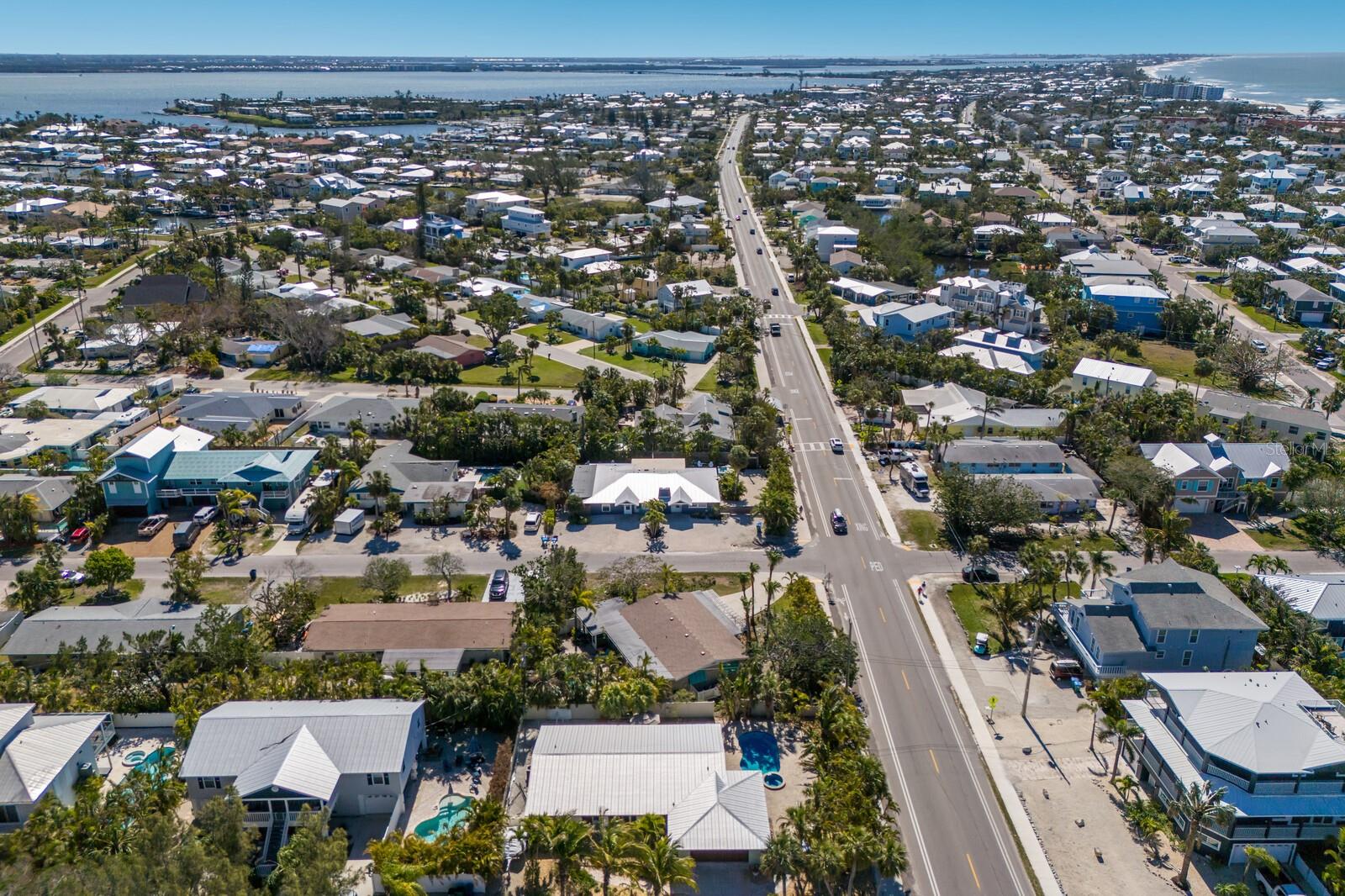 401 73RD ST, HOLMES BEACH, FL, 34217