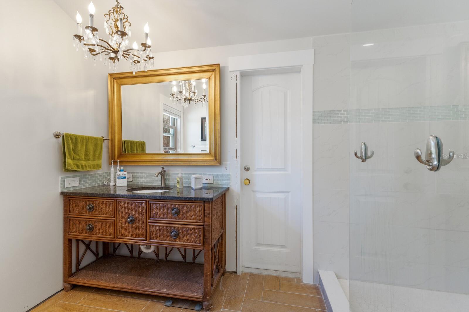 401 73RD ST, HOLMES BEACH, FL, 34217