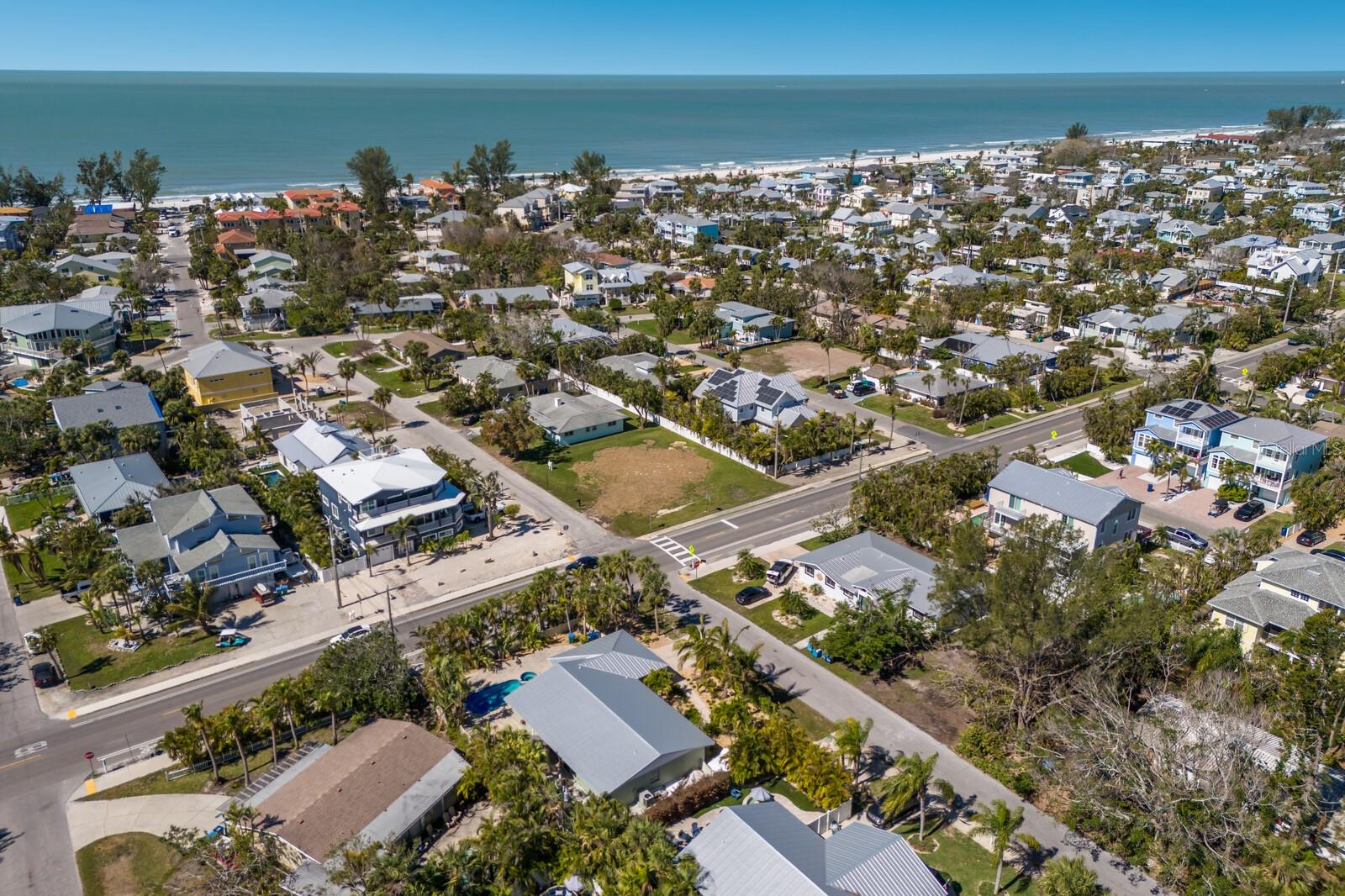 401 73RD ST, HOLMES BEACH, FL, 34217