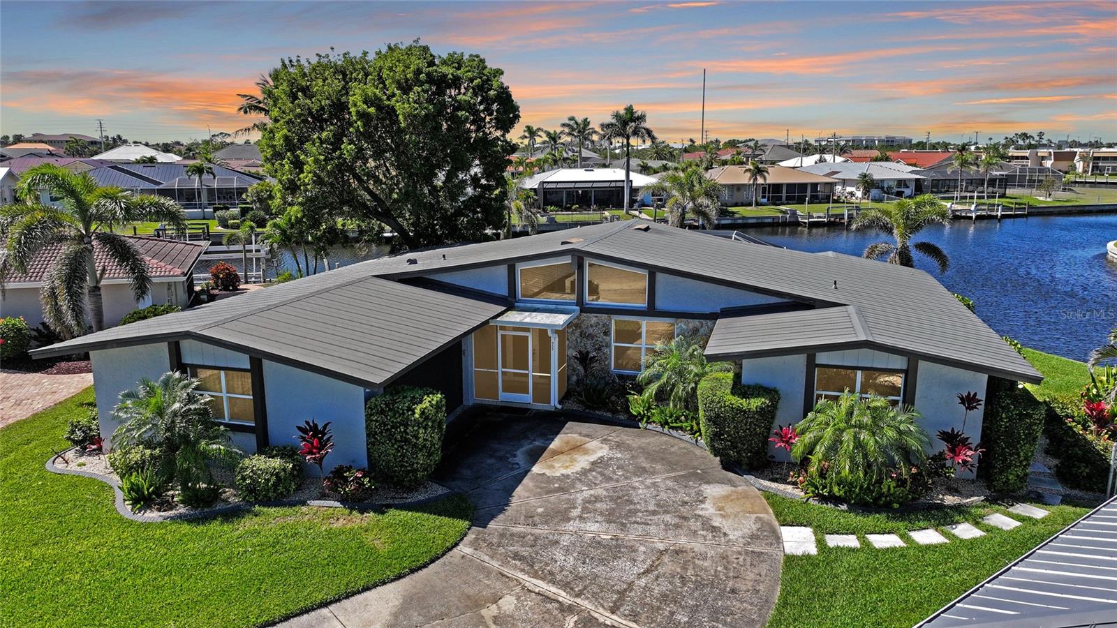 955 DON JUAN CT, PUNTA GORDA, FL, 33950