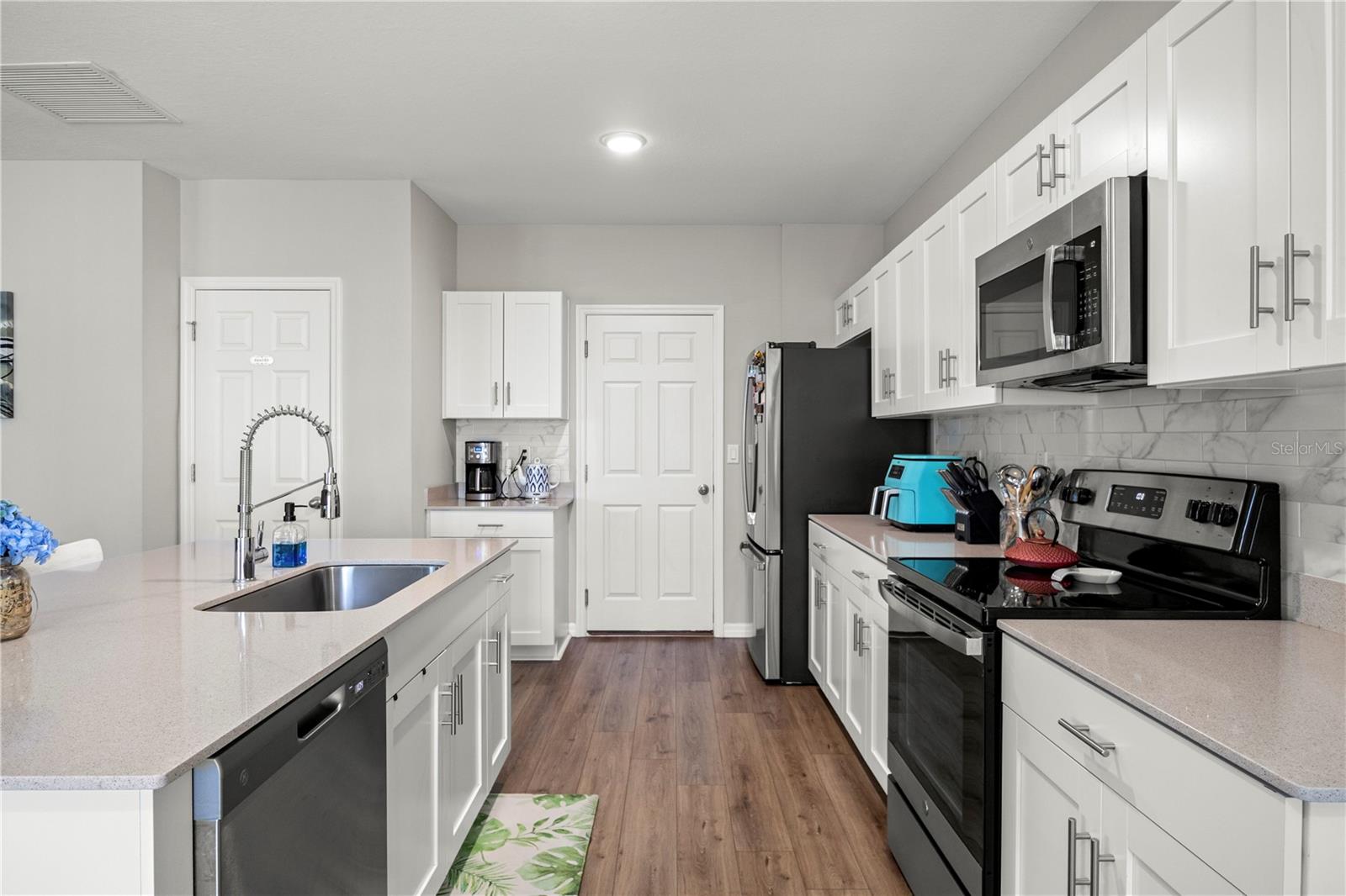 7580 FREESIA TRCE, WESLEY CHAPEL, FL, 33545
