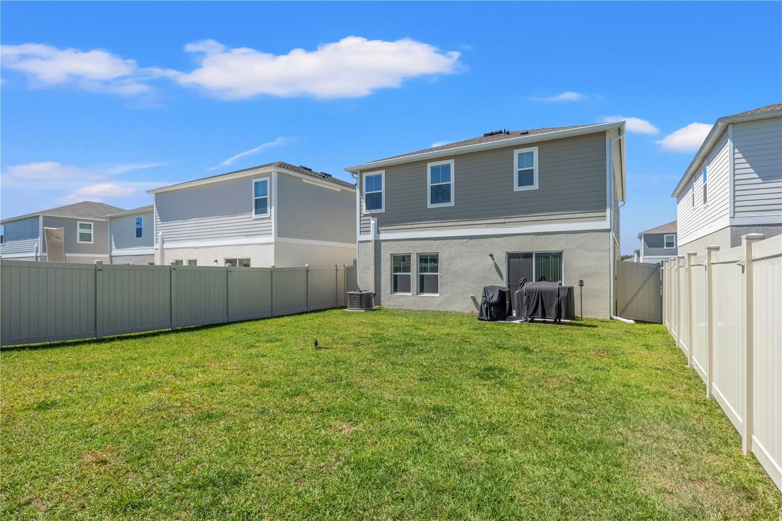 7580 FREESIA TRCE, WESLEY CHAPEL, FL, 33545