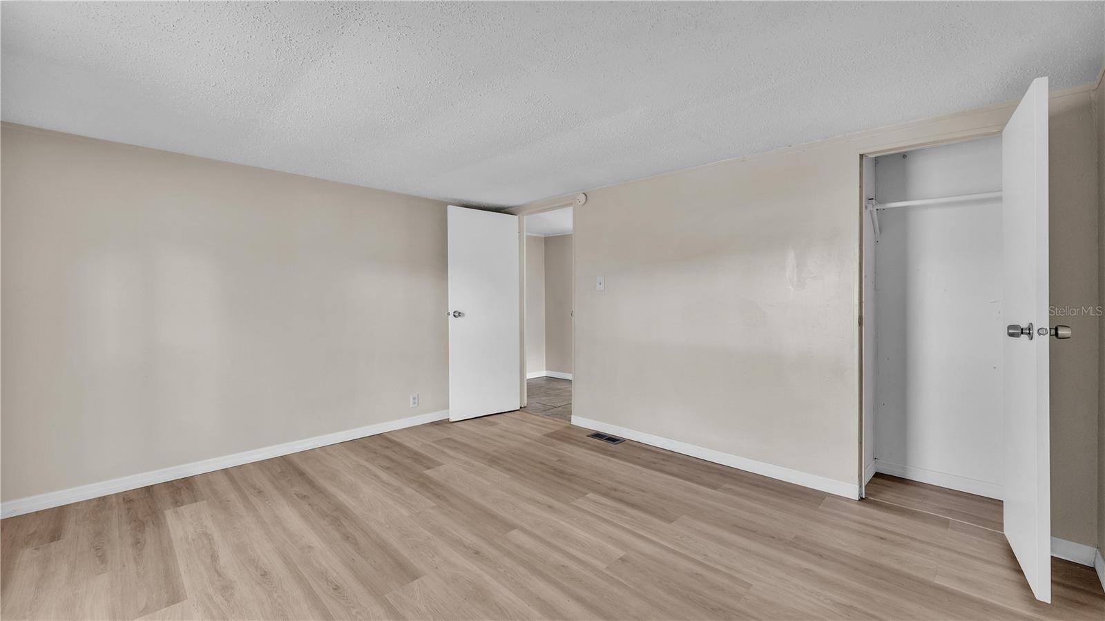 8638 GIBSON OAKS DR, LAKELAND, FL, 33809