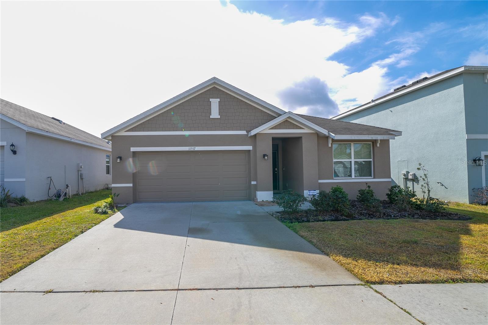 11517 KOTI CREEK LN, THONOTOSASSA, FL, 33592