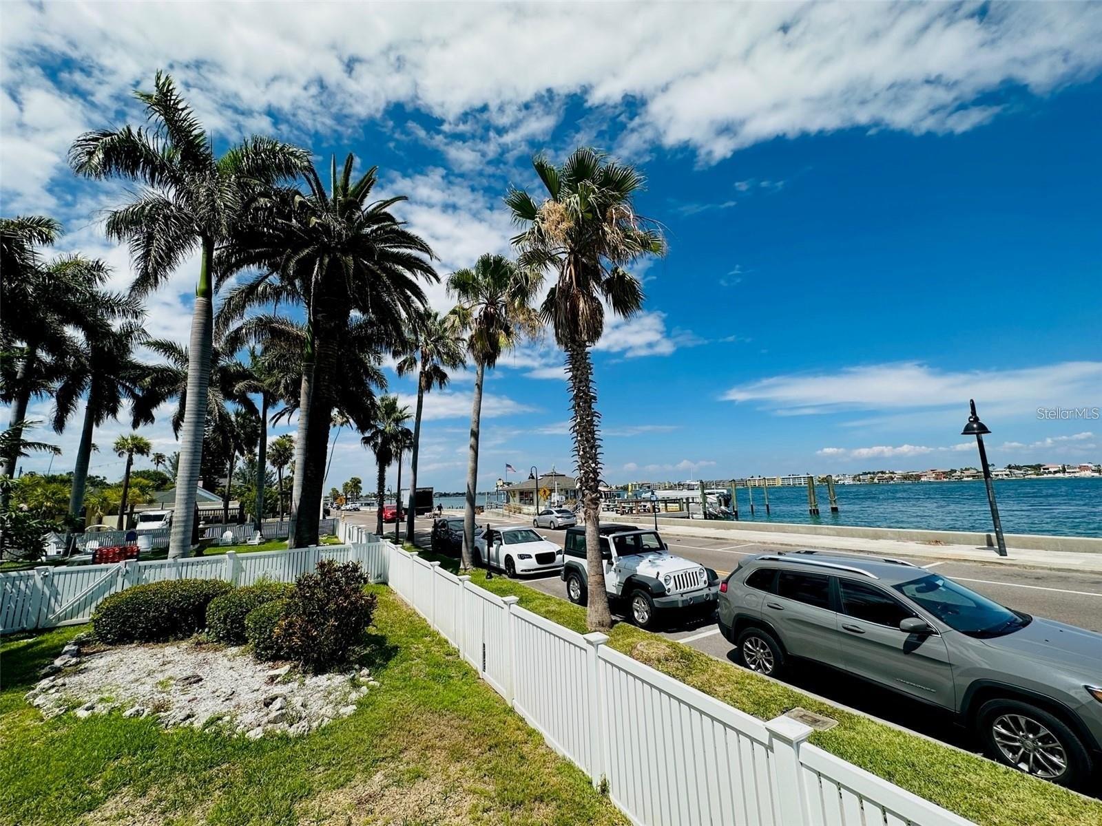 TB8364676 Property Photo