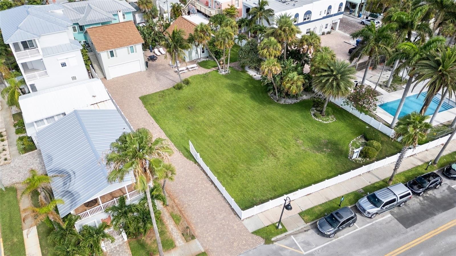 702 PASS A GRILLE WAY, ST PETE BEACH, FL, 33706