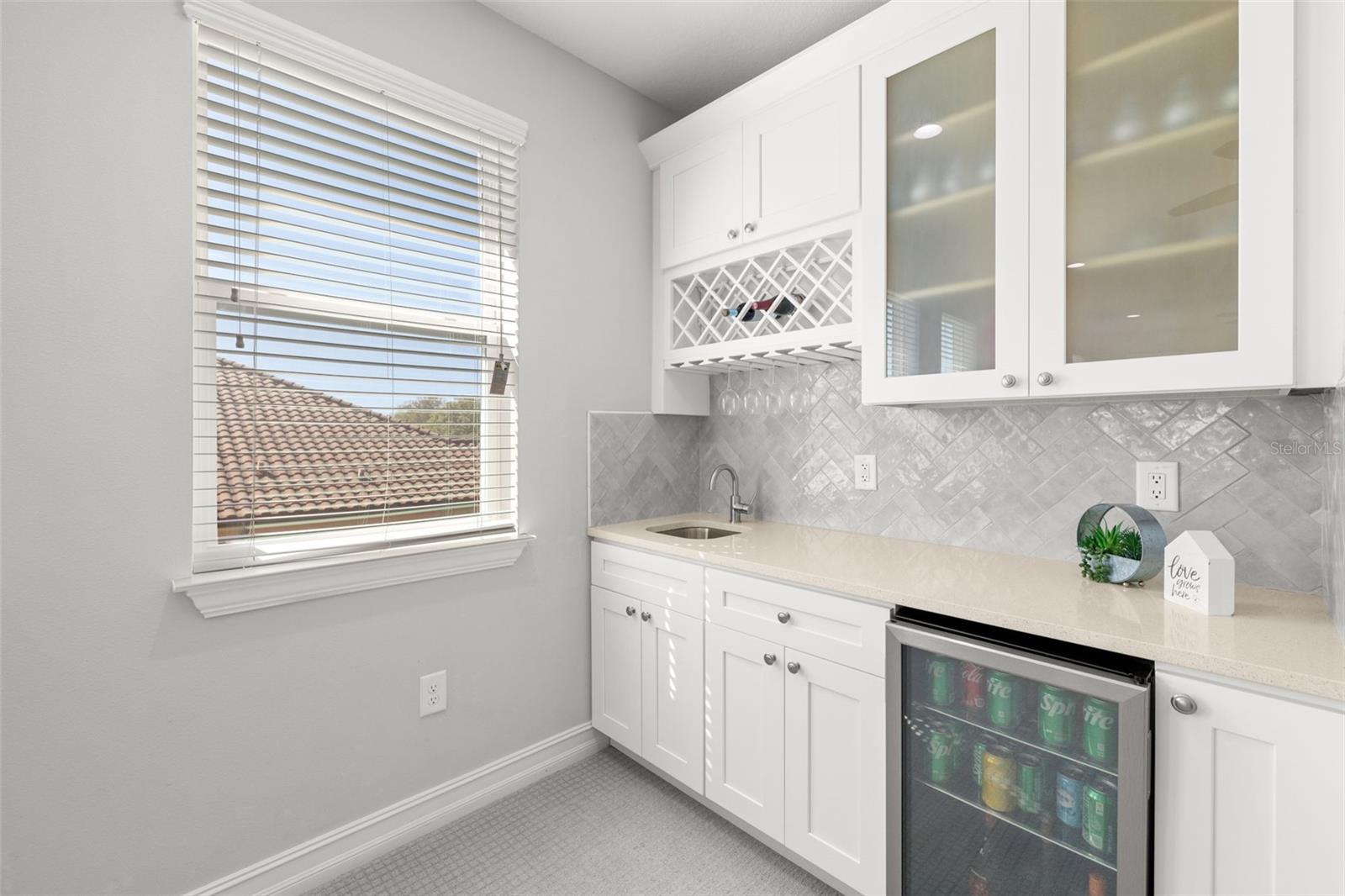17915 BARN CLOSE DR, LUTZ, FL, 33559