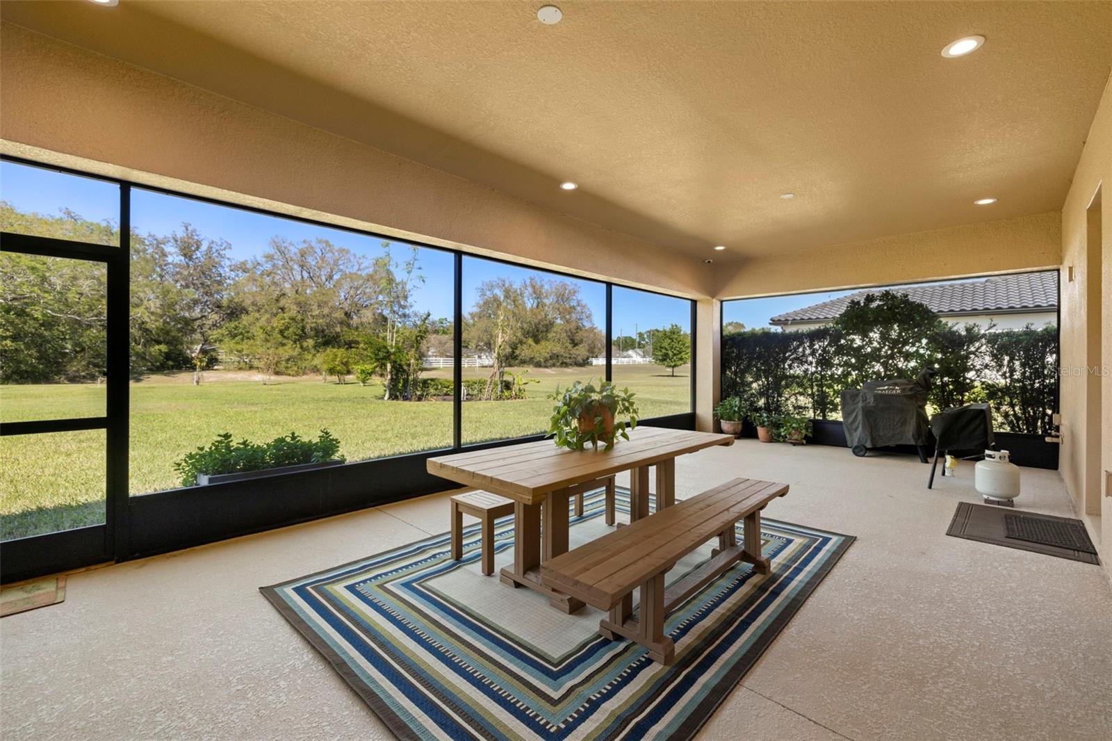 17915 BARN CLOSE DR, LUTZ, FL, 33559