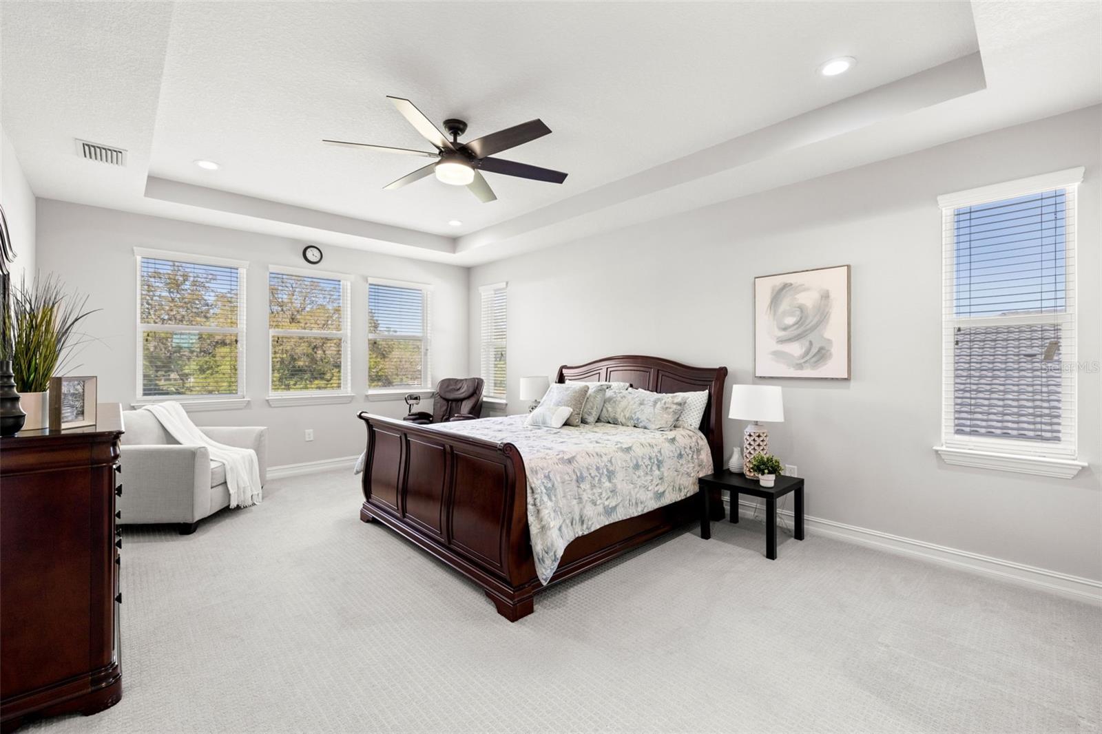 17915 BARN CLOSE DR, LUTZ, FL, 33559