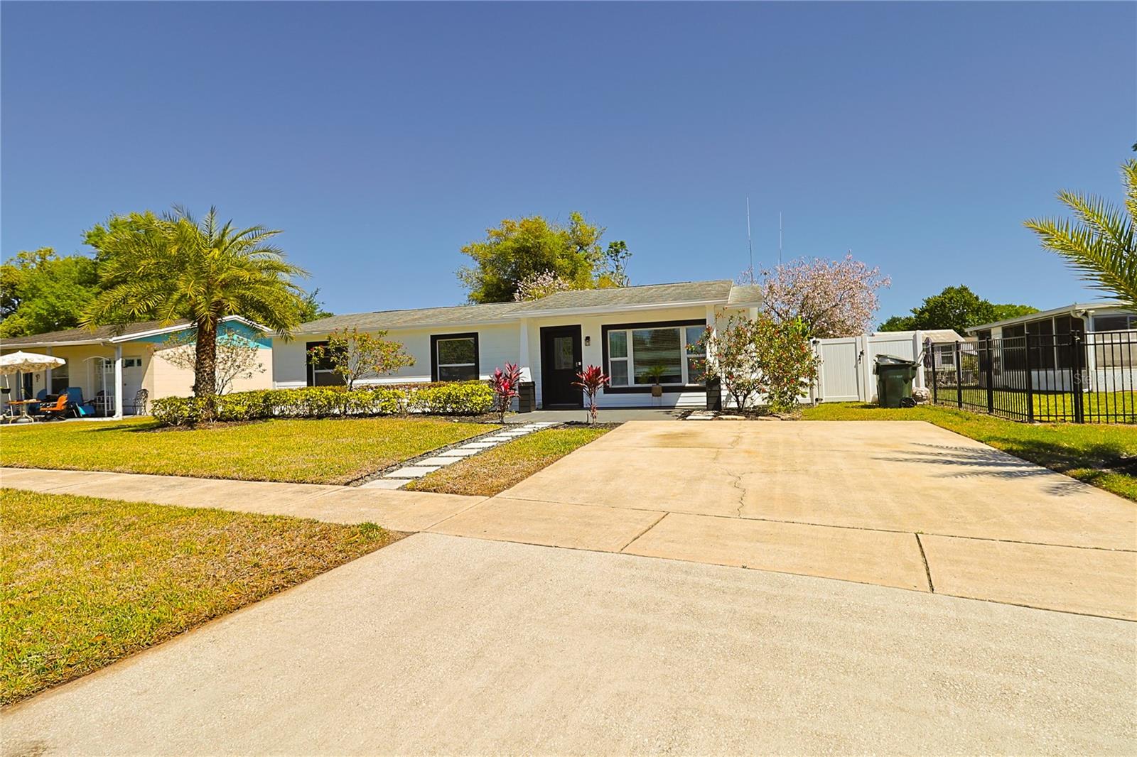 1215 LITTLE SPRING HILL DR, OCOEE, FL, 34761