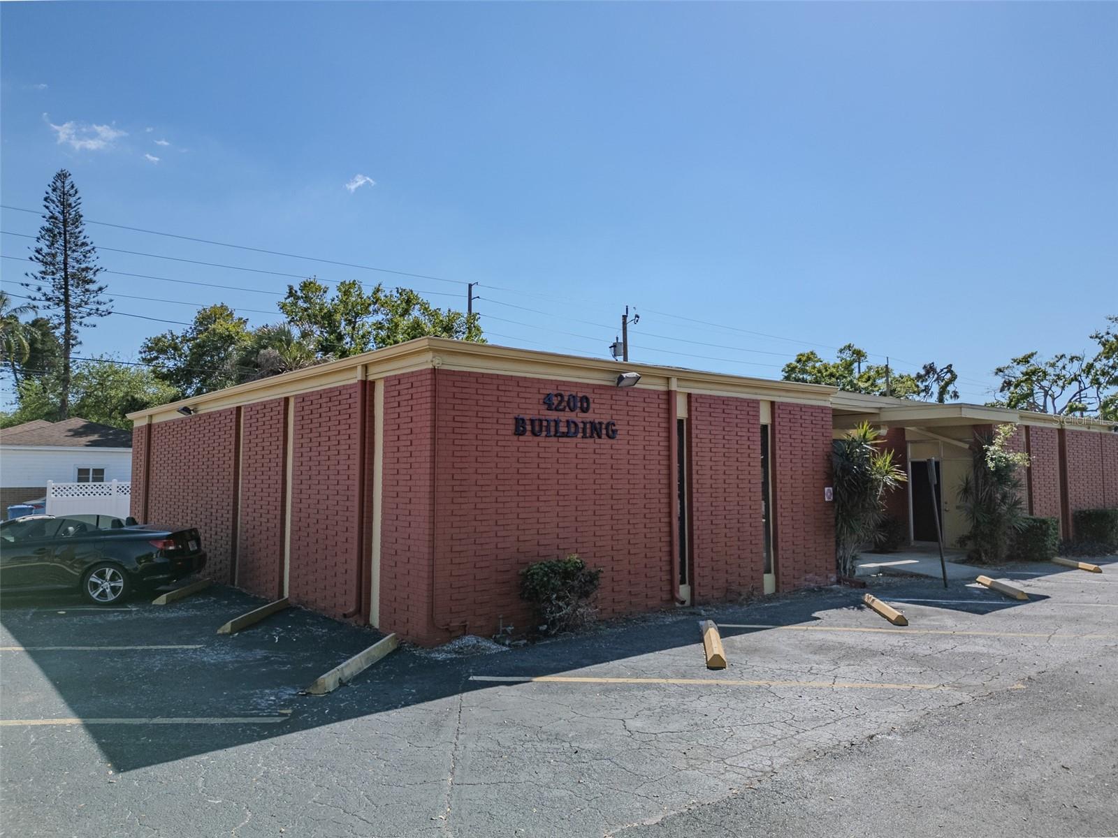 4200 CENTRAL AVE S, ST PETERSBURG, FL, 33711