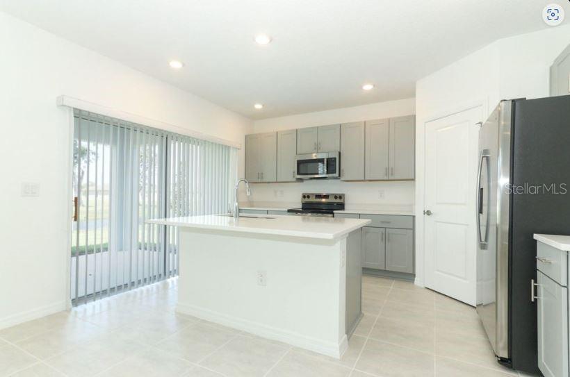 2430 SLIPPERY ROCK ST, AUBURNDALE, FL, 33823