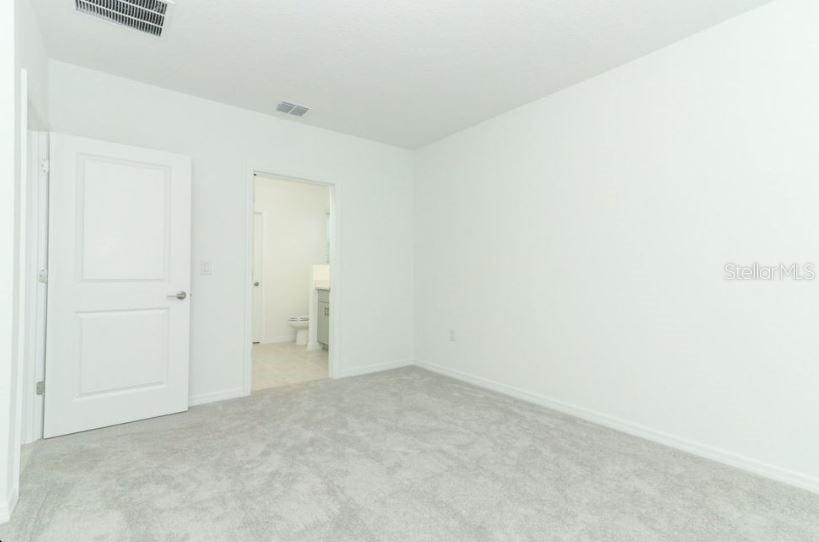 2430 SLIPPERY ROCK ST, AUBURNDALE, FL, 33823