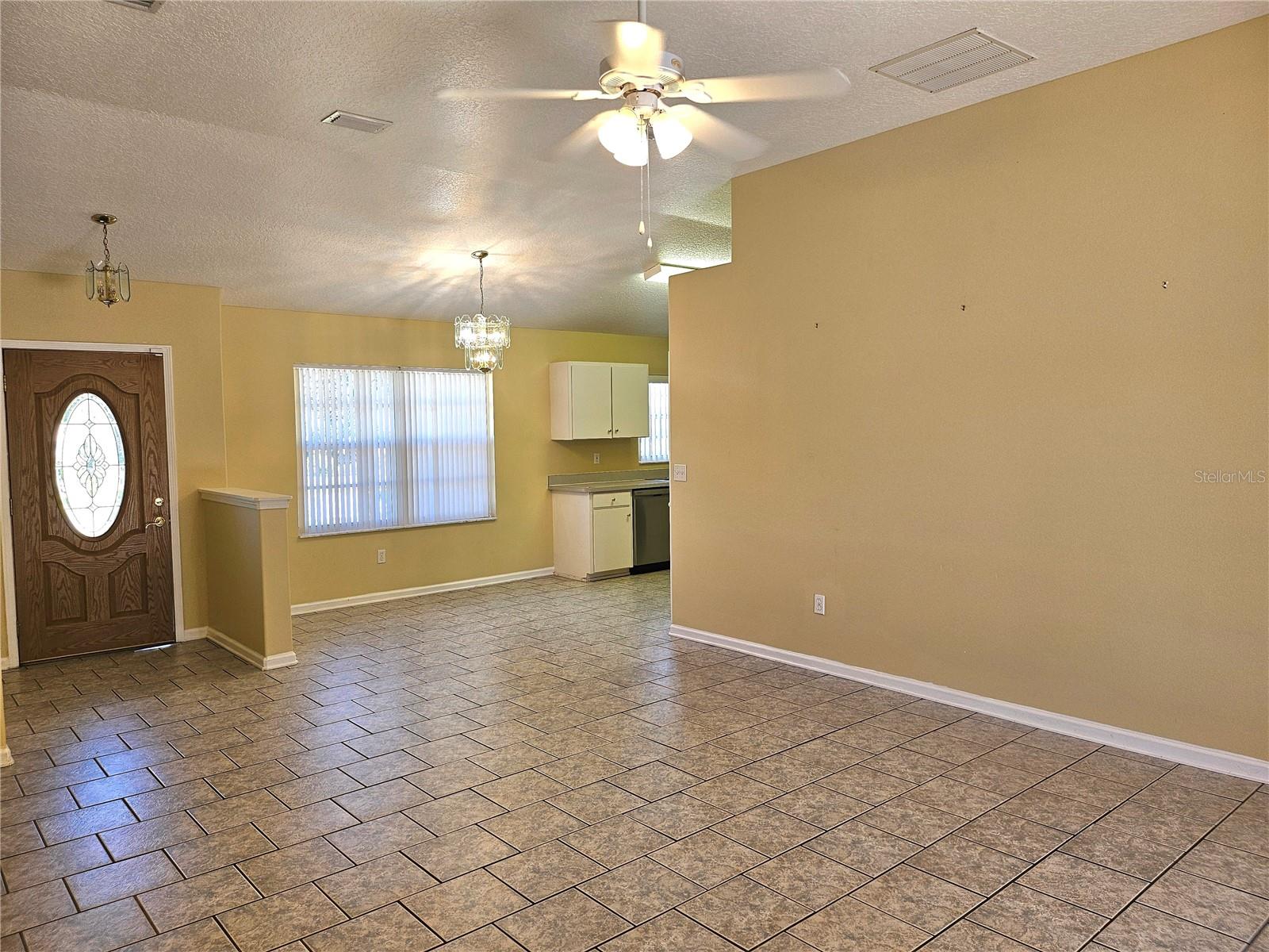 122 PARKVIEW DR, PALM COAST, FL, 32164