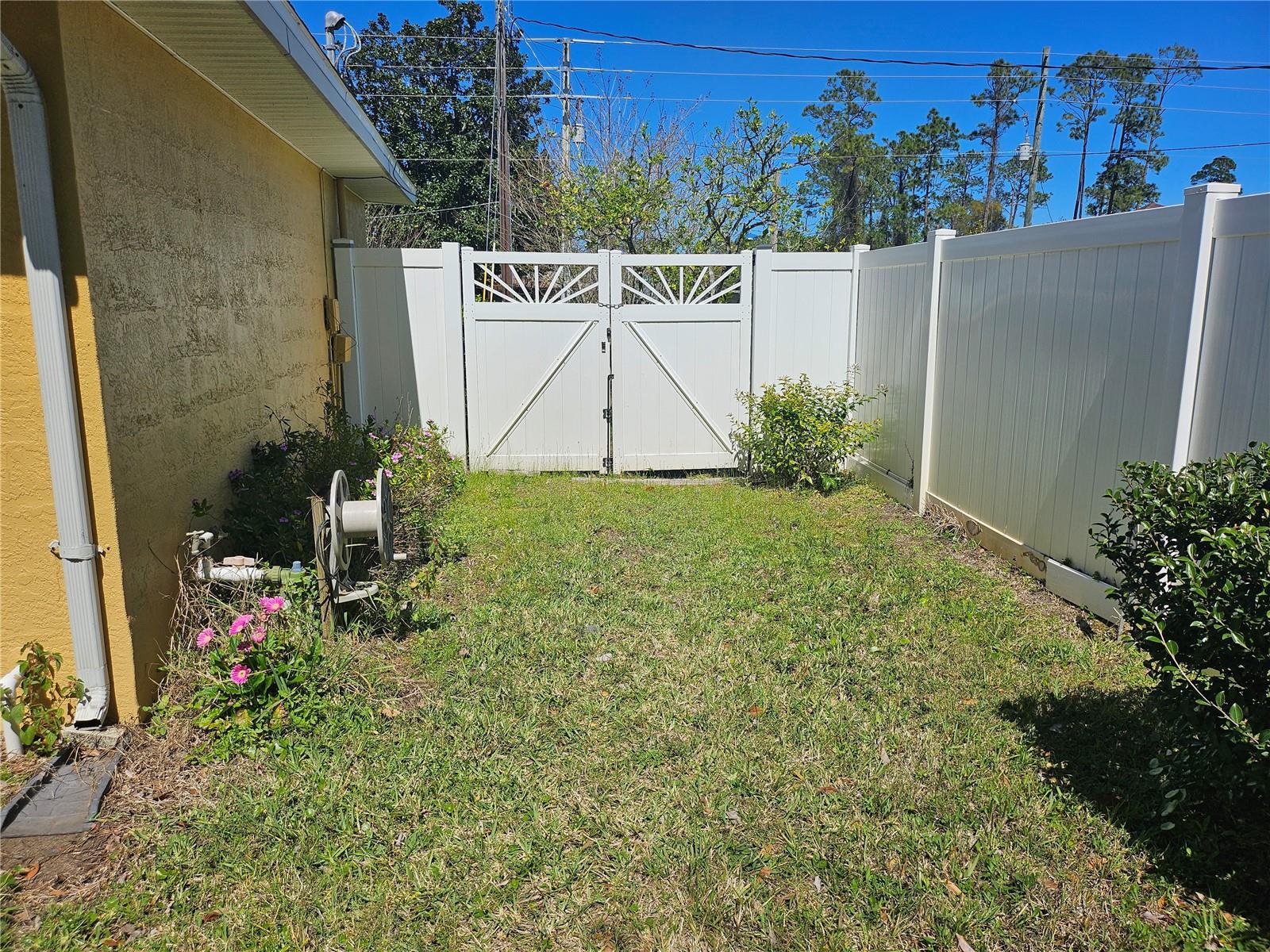 122 PARKVIEW DR, PALM COAST, FL, 32164