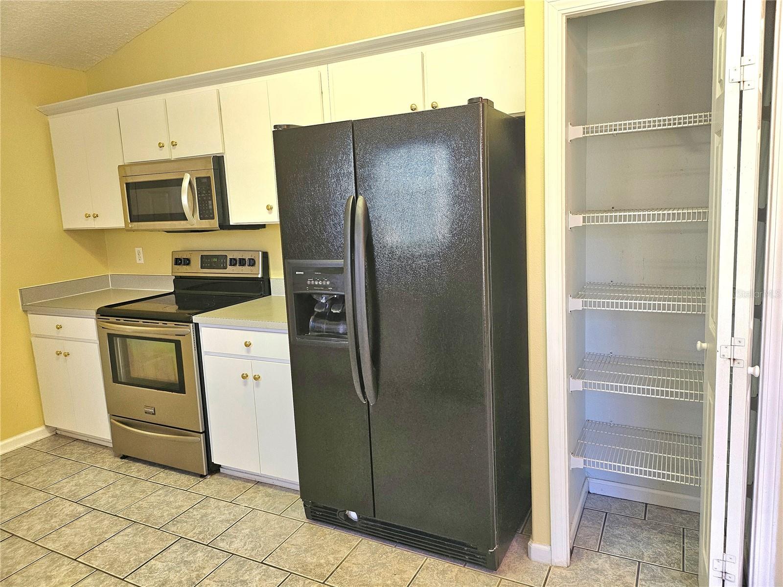 122 PARKVIEW DR, PALM COAST, FL, 32164