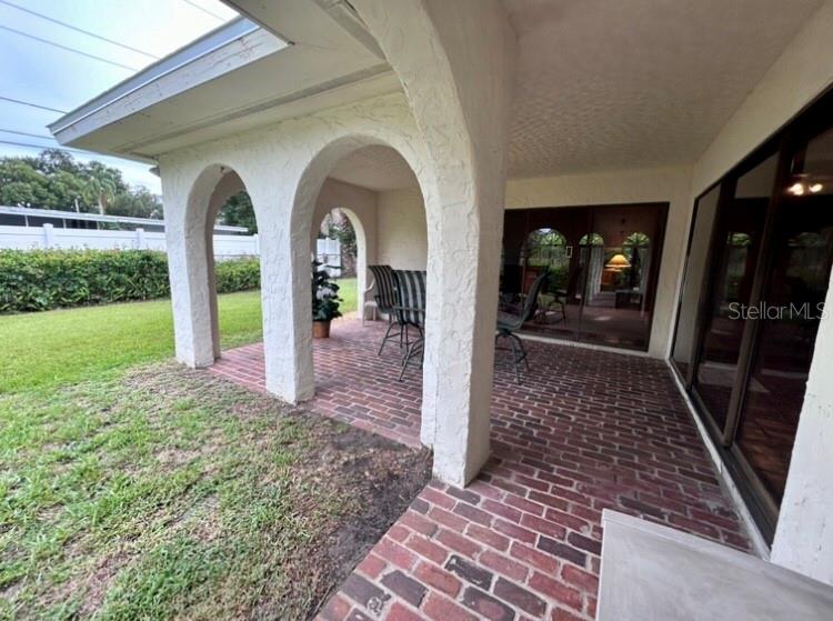 2114 INDIAN AVE N, BELLEAIR BLUFFS, FL, 33770