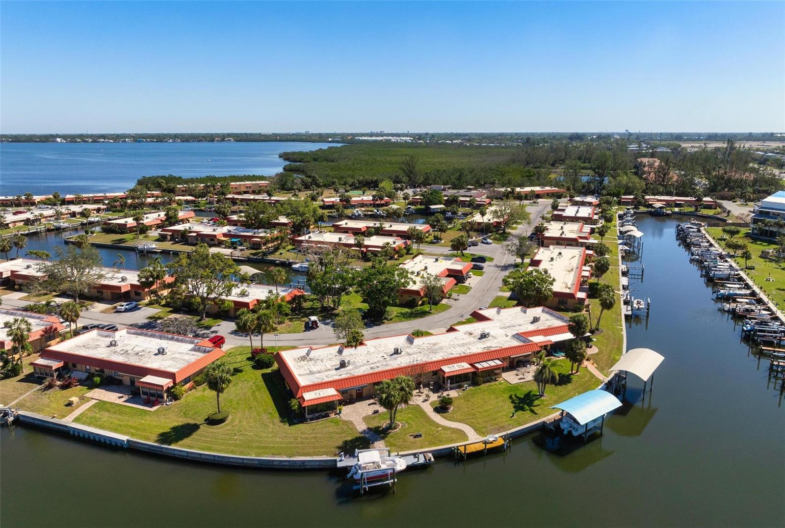 9619 VALENCIA CV, BRADENTON, FL, 34210