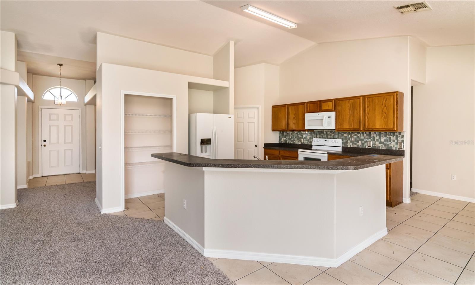 935 GLOUCESTER COURT, KISSIMMEE, FL, 34758