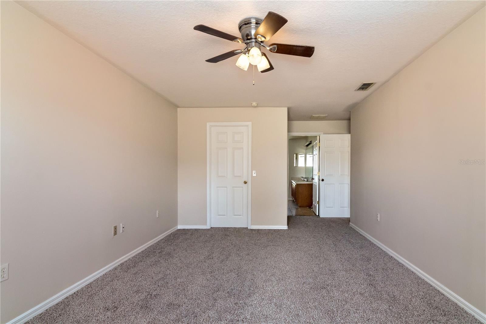 935 GLOUCESTER COURT, KISSIMMEE, FL, 34758