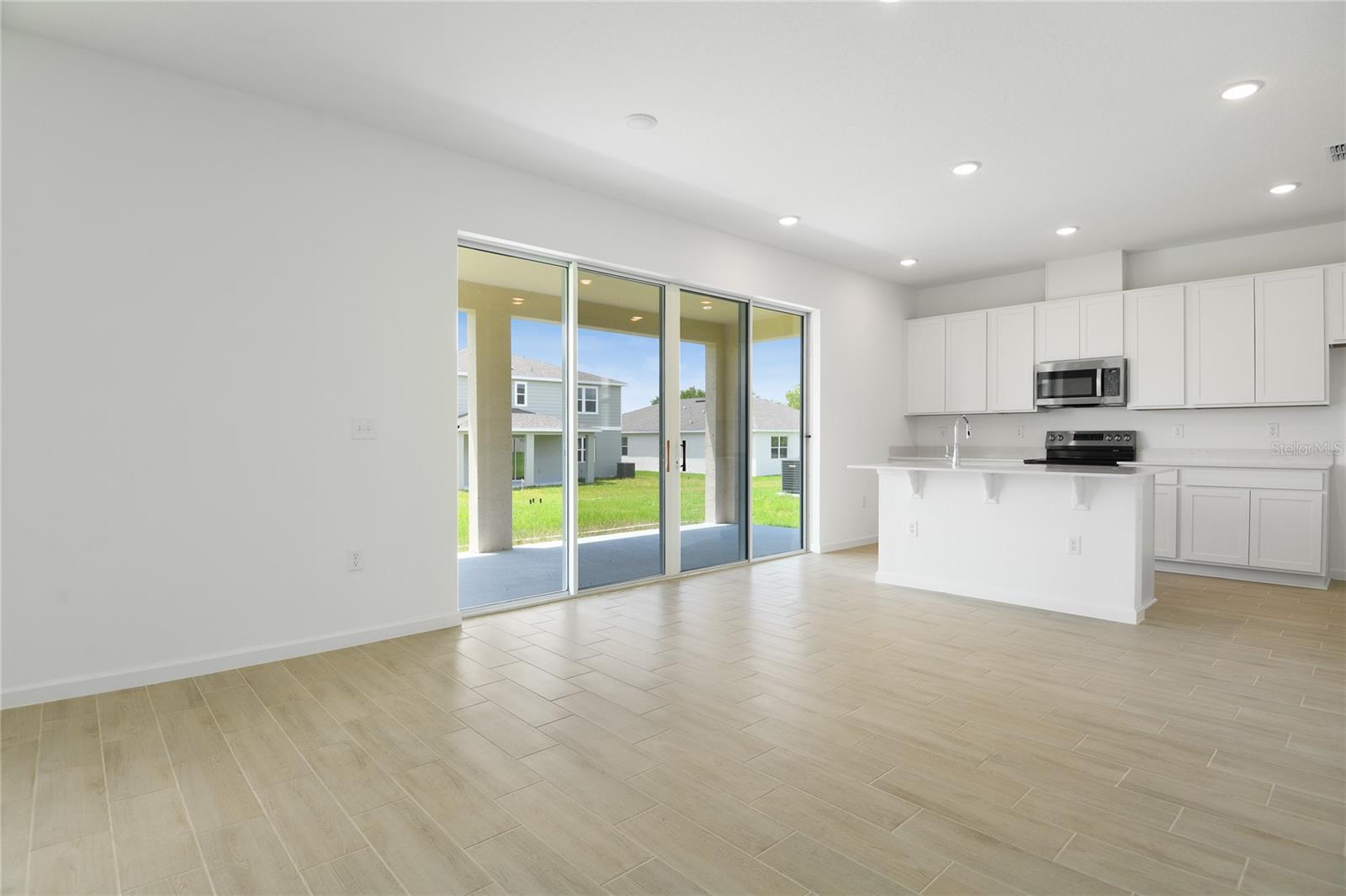 1130 OLIVINE AVE, DUNDEE, FL, 33838