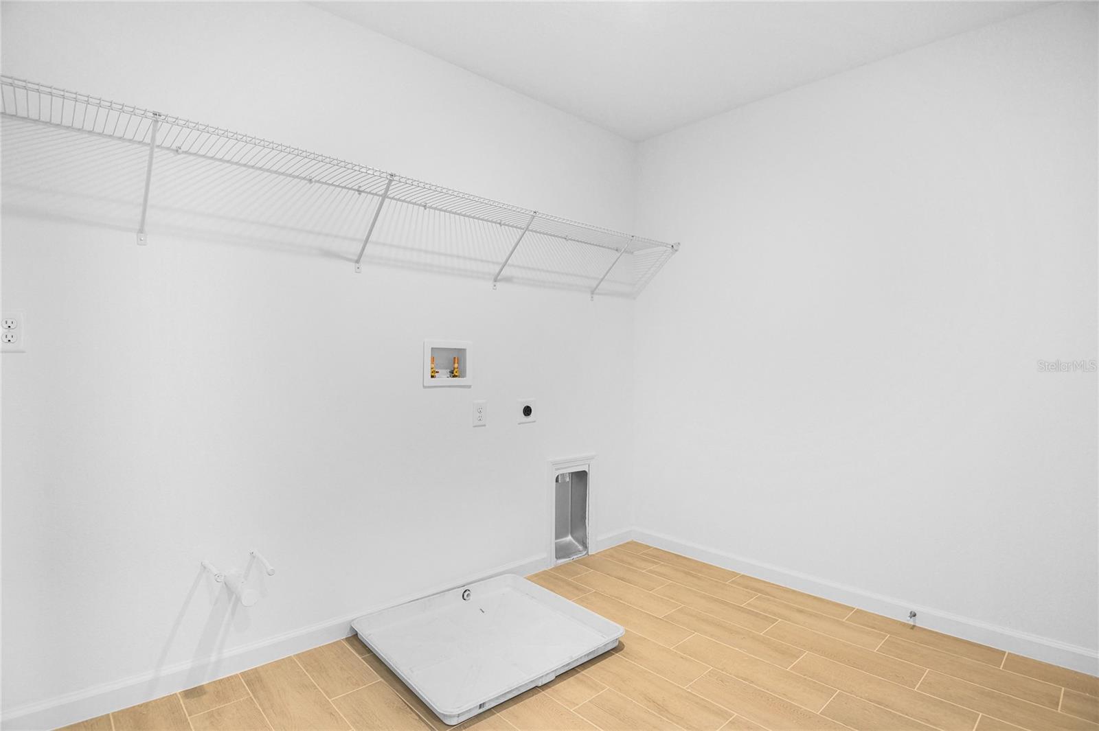 1130 OLIVINE AVE, DUNDEE, FL, 33838