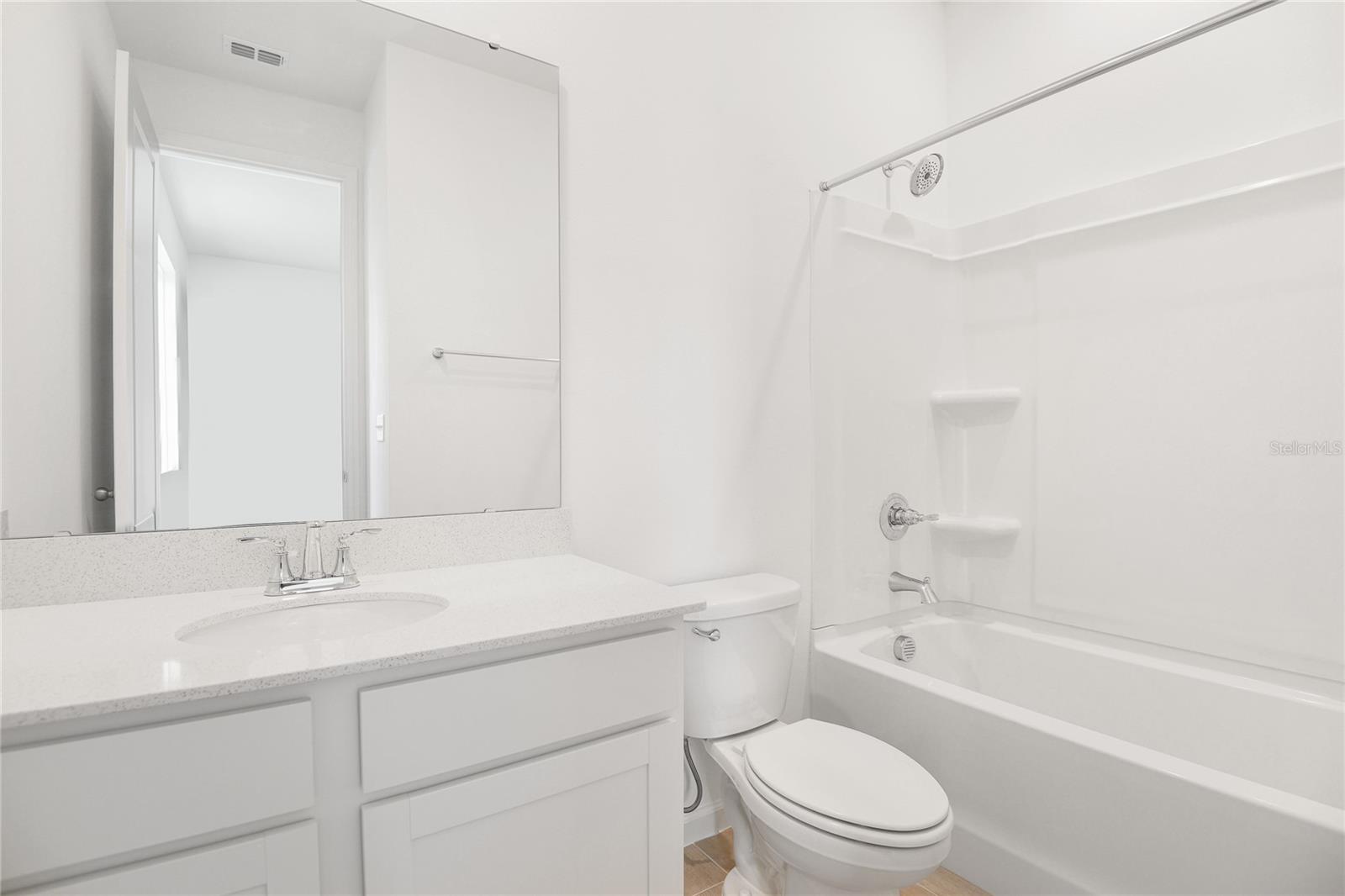 1130 OLIVINE AVE, DUNDEE, FL, 33838