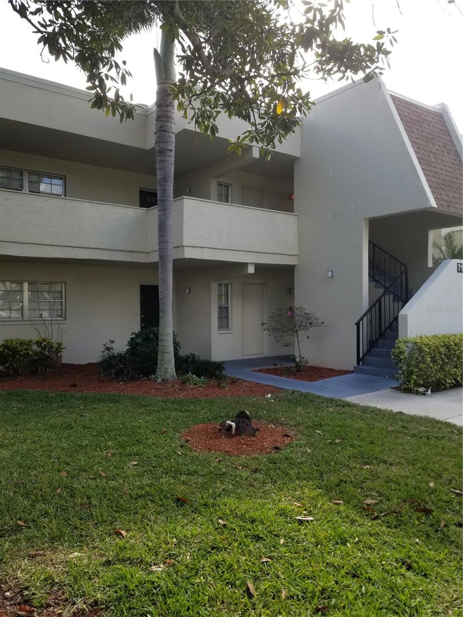 7173 W COUNTRY CLUB DR N #242, SARASOTA, FL, 34243