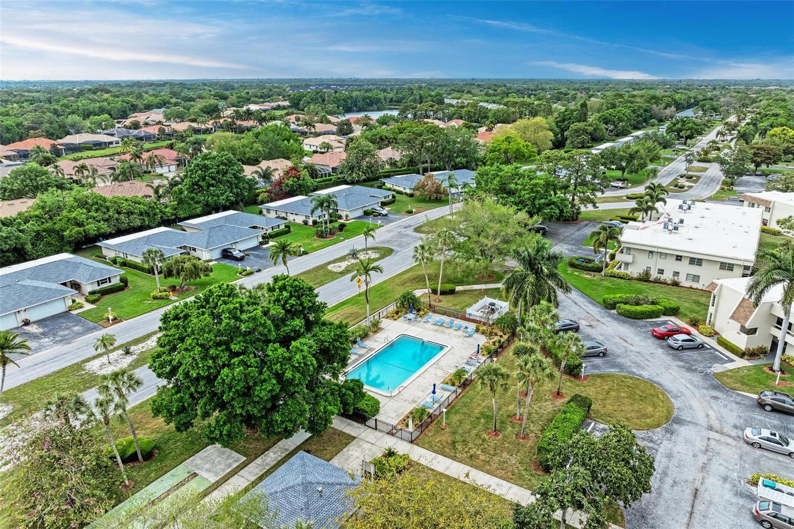 7173 W COUNTRY CLUB DR N #242, SARASOTA, FL, 34243