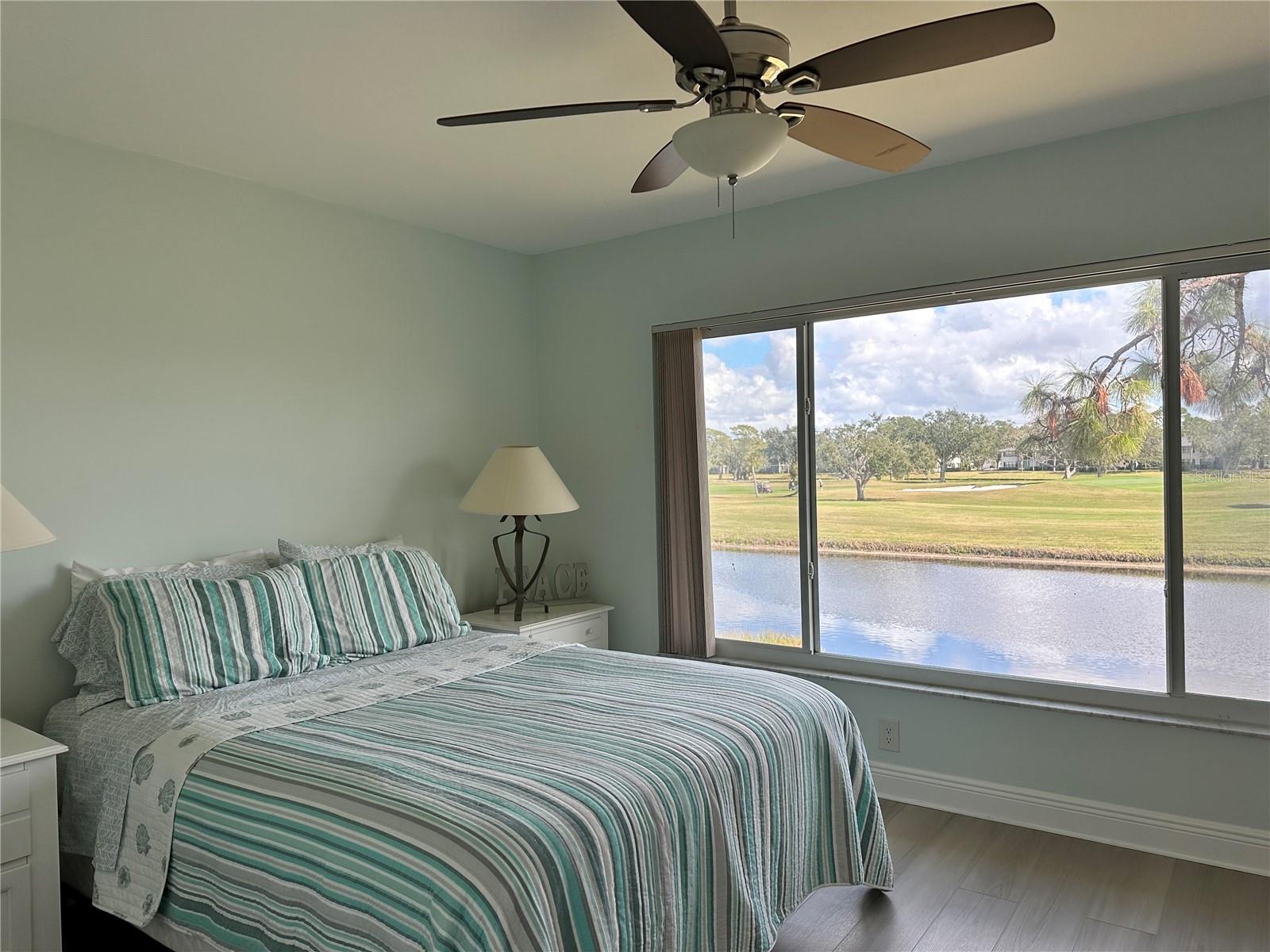 7173 W COUNTRY CLUB DR N #242, SARASOTA, FL, 34243