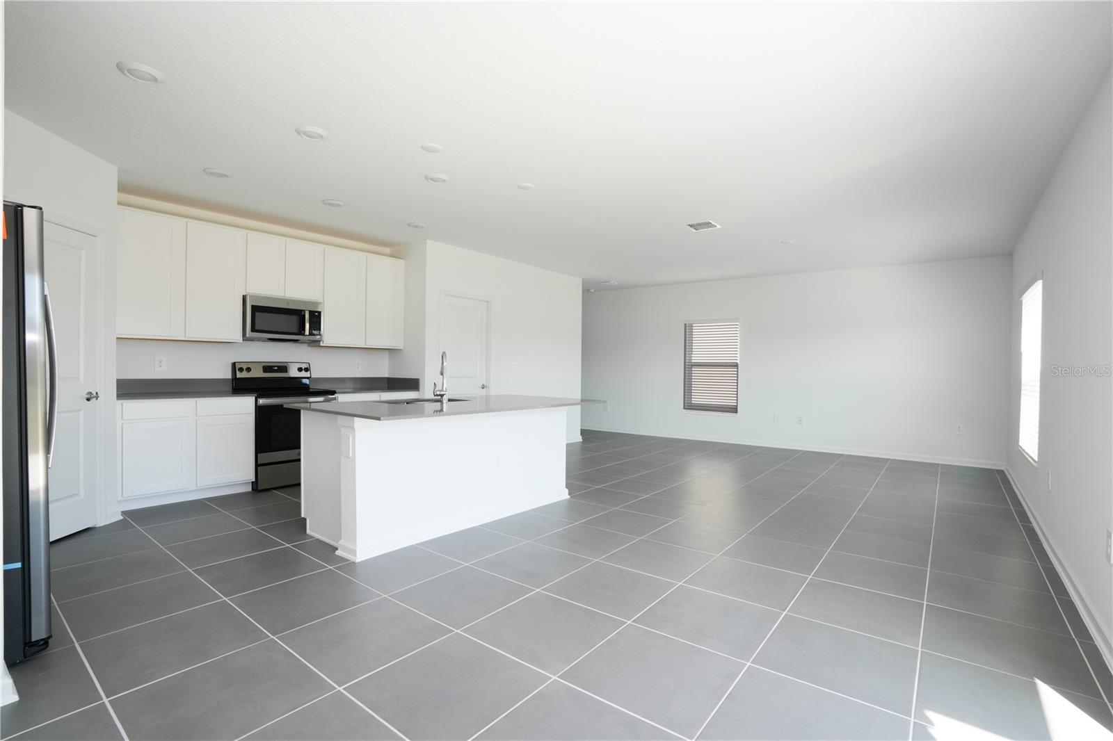 1147 JAMES PAUL RD, DAVENPORT, FL, 33837