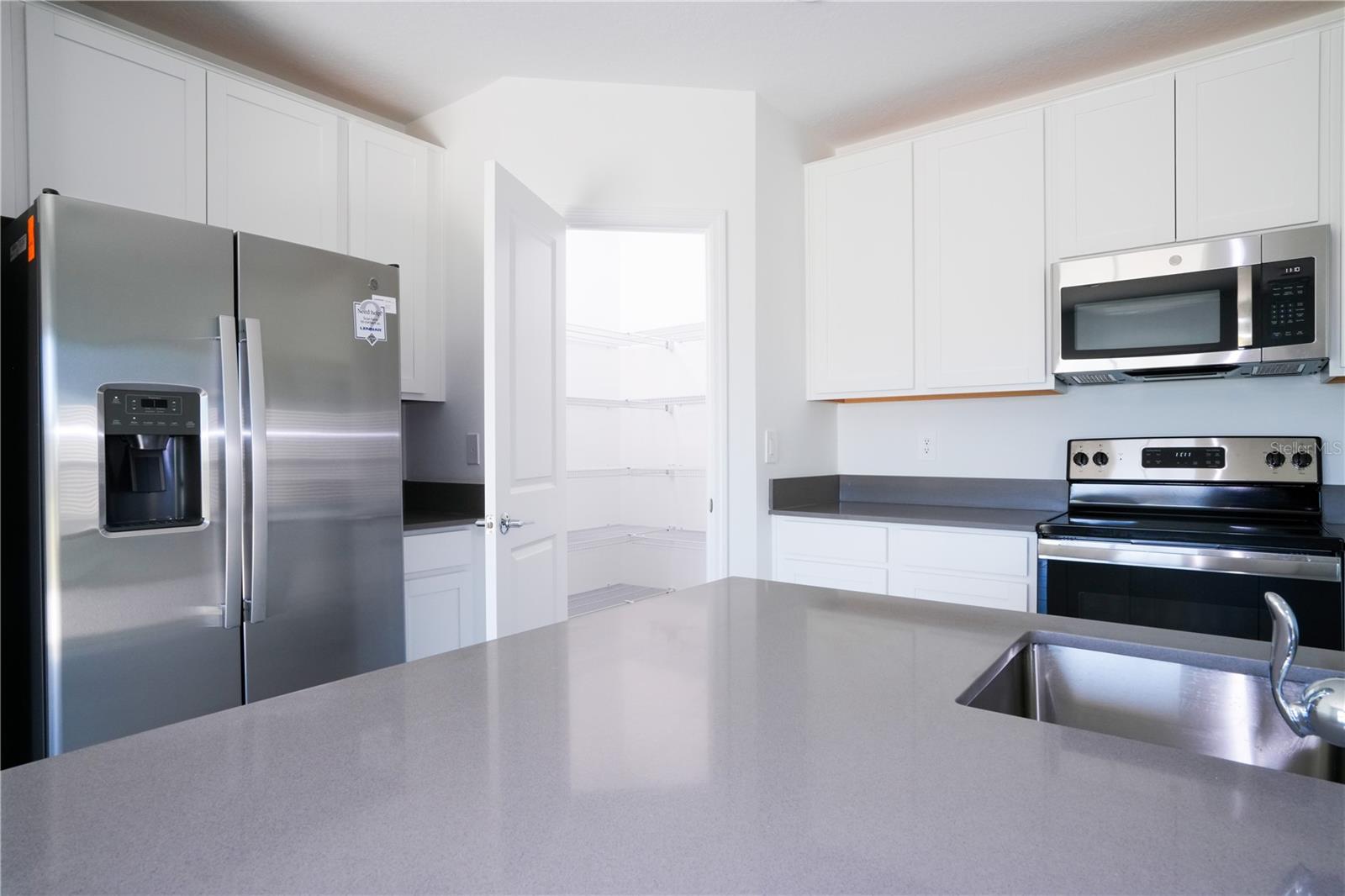 1147 JAMES PAUL RD, DAVENPORT, FL, 33837